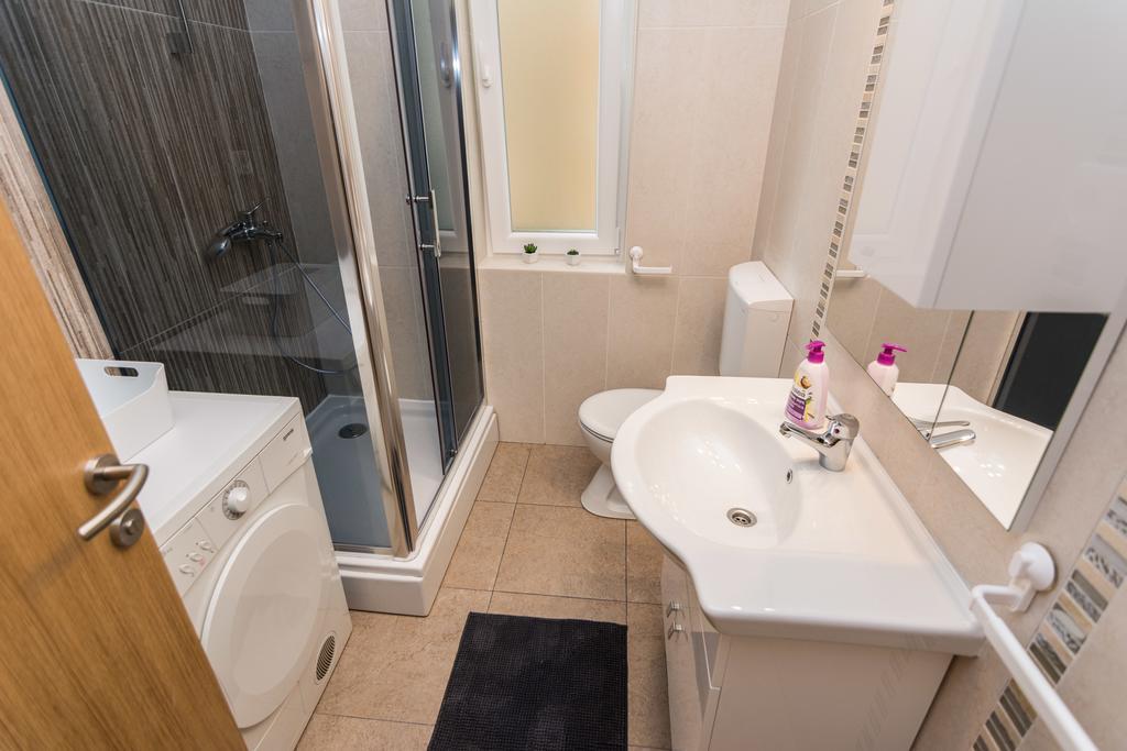 Melita Center Apartment Zadar Extérieur photo