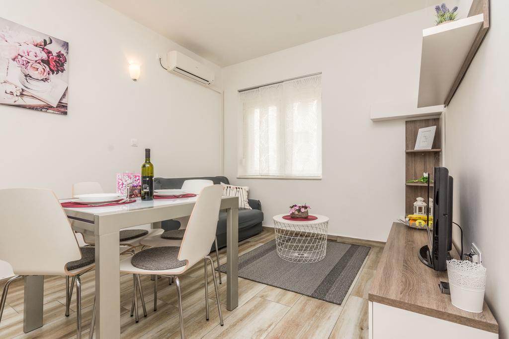 Melita Center Apartment Zadar Extérieur photo